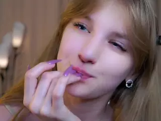 PrudenceFairfield's Live Sex Cam Show