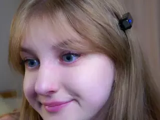 PrudenceFairfield's Live Sex Cam Show