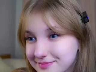 PrudenceFairfield's Live Sex Cam Show