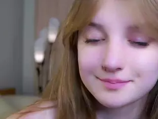 PrudenceFairfield's Live Sex Cam Show