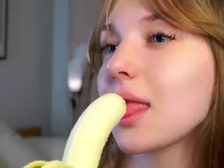 PrudenceFairfield's Live Sex Cam Show