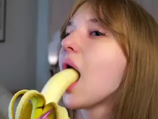 PrudenceFairfield's Live Sex Cam Show