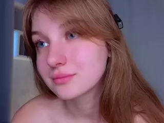 Eva's Live Sex Cam Show
