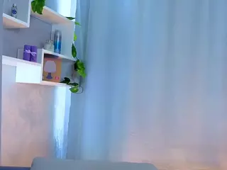 Eva's Live Sex Cam Show