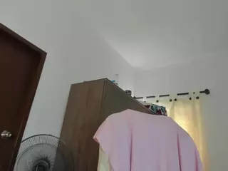 Selena's Live Sex Cam Show