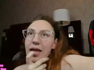 elliecoy's Live Sex Cam Show