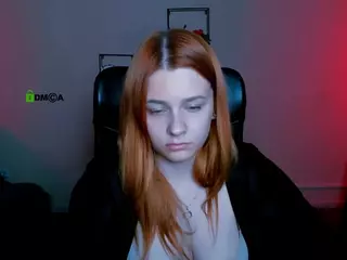 josette-red's Live Sex Cam Show