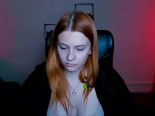 josette-red's Live Sex Cam Show