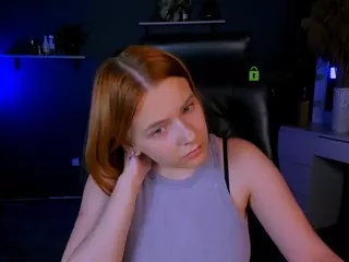 josette-red's Live Sex Cam Show