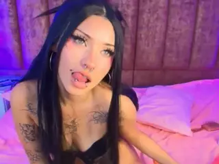 KatyUshaa's Live Sex Cam Show