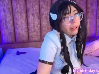 KatyUshaa's Live Sex Cam Show