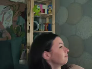 LoonaEclipse's Live Sex Cam Show