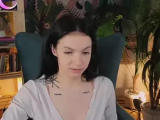 LoonaEclipse's Live Sex Cam Show