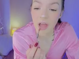 LoonaEclipse's Live Sex Cam Show