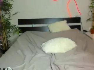 Luna's Live Sex Cam Show