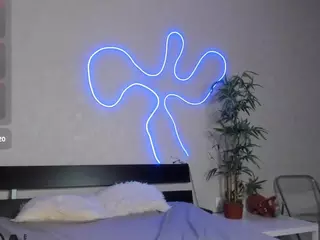 Luna's Live Sex Cam Show
