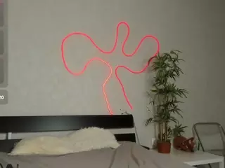 Luna's Live Sex Cam Show