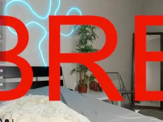 Luna's Live Sex Cam Show