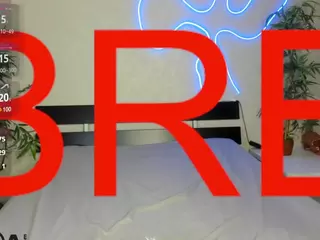 Luna's Live Sex Cam Show