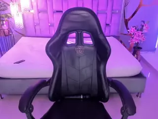 MuffinAndMoans's Live Sex Cam Show