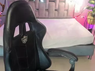 MuffinAndMoans's Live Sex Cam Show
