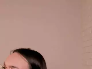 OraHatt's Live Sex Cam Show