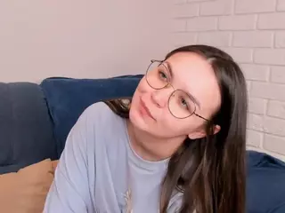 OraHatt's Live Sex Cam Show
