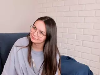 OraHatt's Live Sex Cam Show