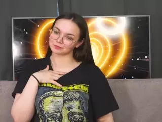 OraHatt's Live Sex Cam Show