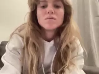 SweetCme's Live Sex Cam Show