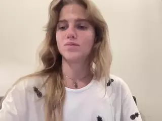SweetCme's Live Sex Cam Show