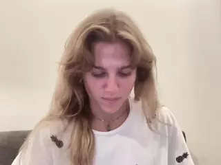 SweetCme's Live Sex Cam Show