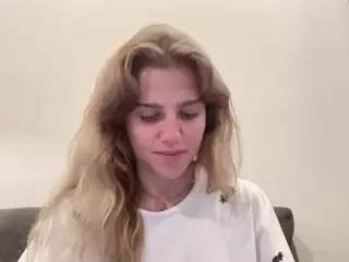 SweetCme's Live Sex Cam Show