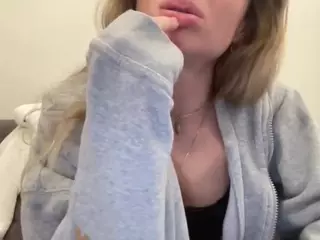 SweetCme's Live Sex Cam Show