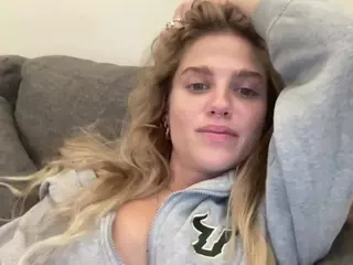 SweetCme's Live Sex Cam Show