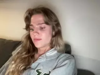 SweetCme's Live Sex Cam Show