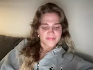 SweetCme's Live Sex Cam Show