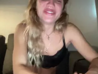 SweetCme's Live Sex Cam Show
