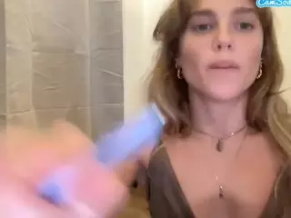 SweetCme's Live Sex Cam Show