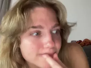 SweetCme's Live Sex Cam Show