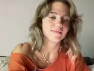 SweetCme's Live Sex Cam Show