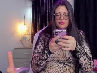 Vicolenn-69's Live Sex Cam Show