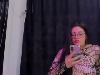 Vicolenn-69's Live Sex Cam Show