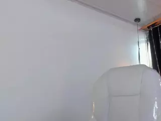 Vicolenn-69's Live Sex Cam Show