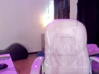 Vicolenn-69's Live Sex Cam Show