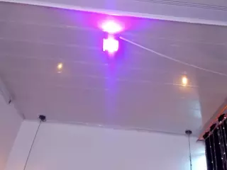 Vicolenn-69's Live Sex Cam Show