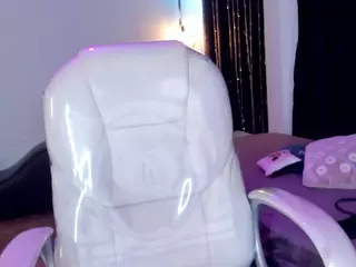 Vicolenn-69's Live Sex Cam Show