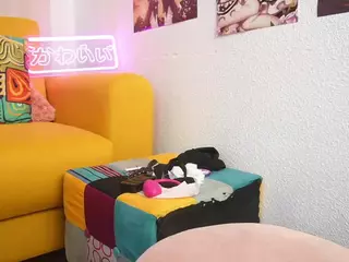 LindsyWest's Live Sex Cam Show