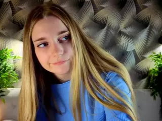 HoLLi's Live Sex Cam Show