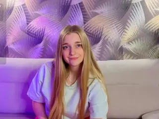 HoLLi's Live Sex Cam Show